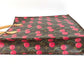LOUIS VUITTON M95010 Monogram Cherry Takashi Murakami Sac Plat กระเป๋าโท้ท กระเป๋าทรงสี่เหลี่ยมผืนผ้า กระเป๋าโท้ทแนวตั้ง กระเป๋าสะพายข้าง Monogram Cherry Canvas Unisex สีน้ำตาล
