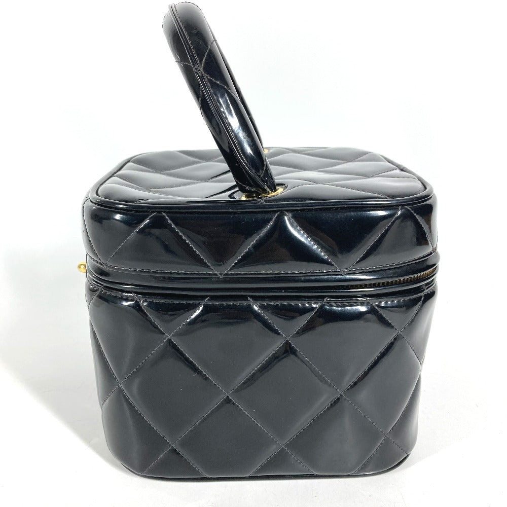 CHANEL ヴィンテージ CC ココマーク ロゴ キルティング マトラッセ ハート型ミラー カバン バニティバッグ ハンドバッグ パテントレザー レディース ブラック