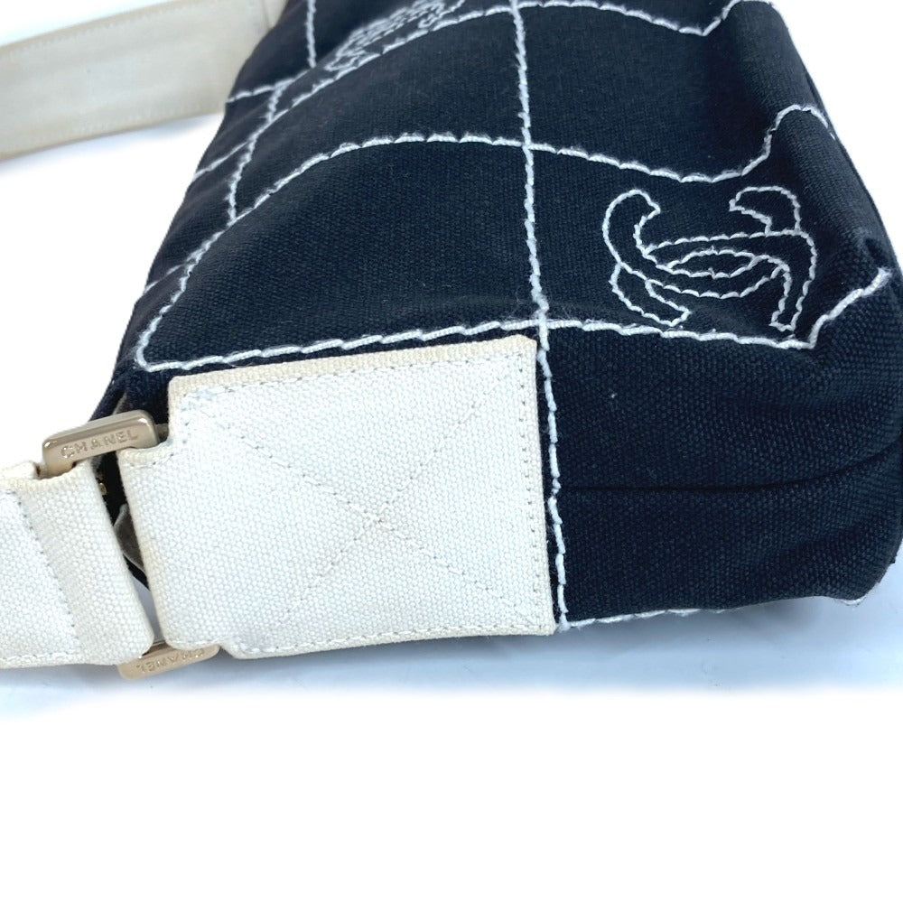CHANEL チョコバー CC ココマーク ロゴ カバン 肩掛け ハンドバッグ バイカラー ショルダーバッグ キャンバス ユニセックス ブラック