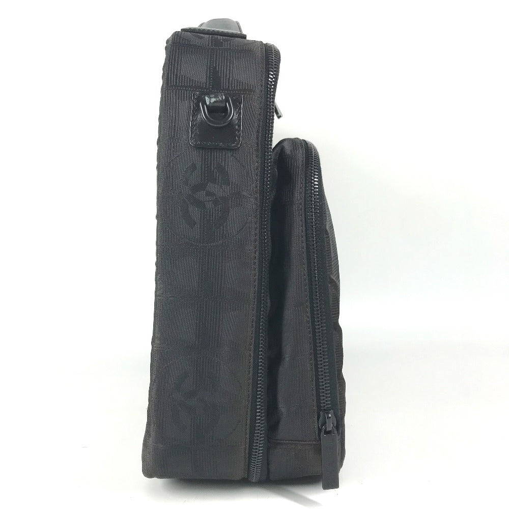 CHANEL New travel line Business bag 2-Way Bag: Shoulder Bag, Document Bag, Tote Bag Hand Bag Nylon Black Used