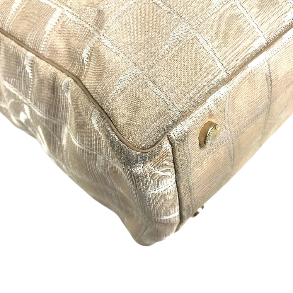 CHANEL A15825 New travel line GM New Travel Line GM Tote bag, shoulder bag, canvas Tote Bag Nylon / Leather Beige Used