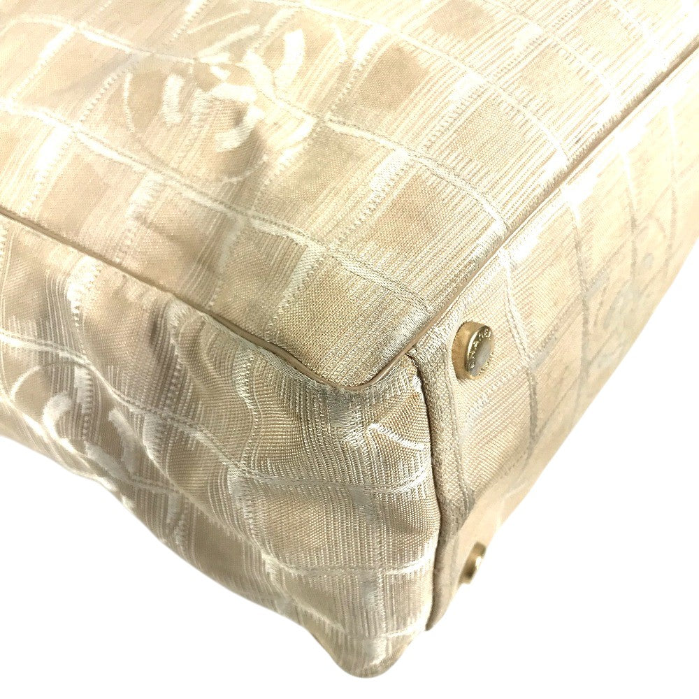 CHANEL A15825 New travel line GM New Travel Line GM Tote bag, shoulder bag, canvas Tote Bag Nylon / Leather Beige Used