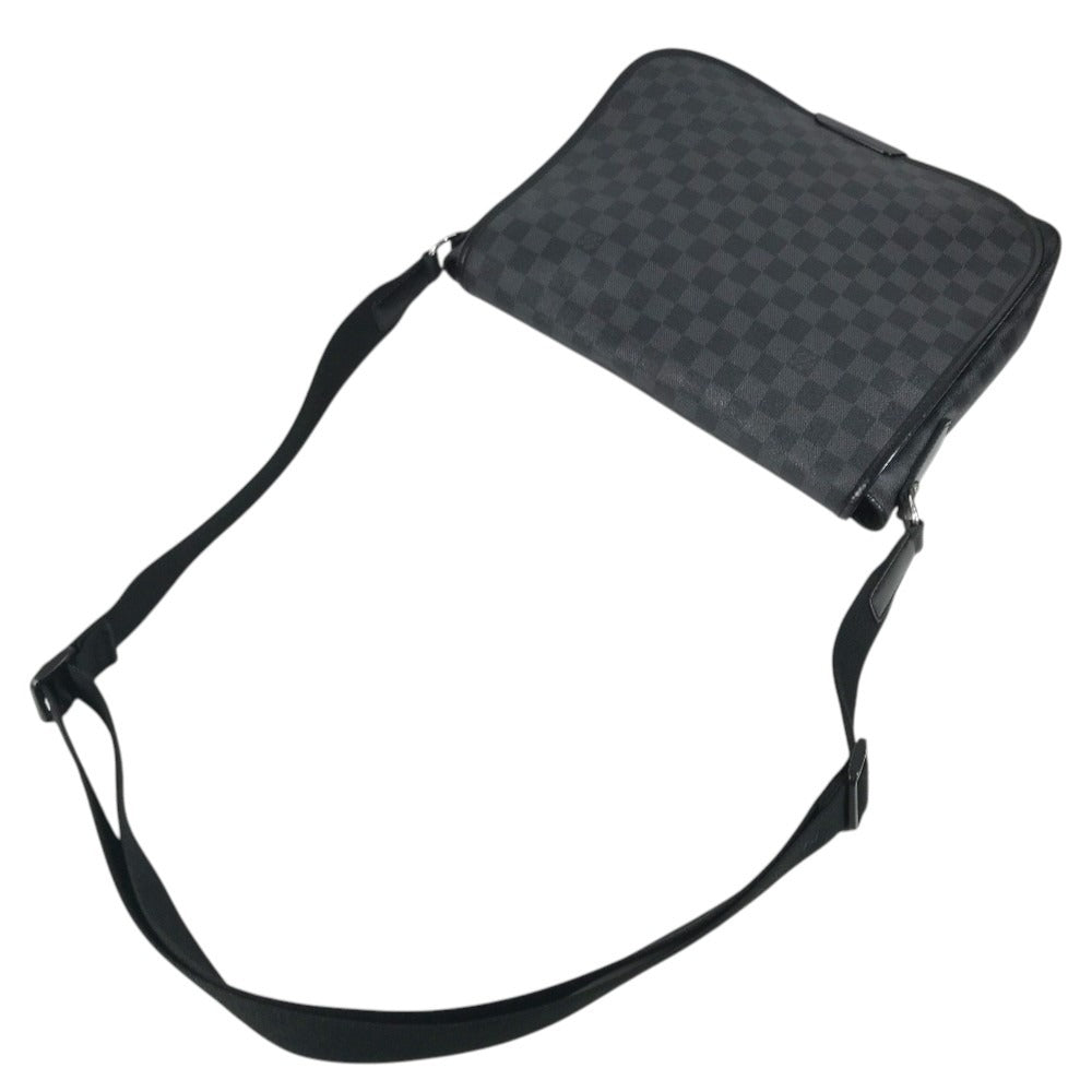LOUIS VUITTON N58033 Damier Graphite Daniel GM Daniel GM Bags Crossbody Messenger Bags Shoulder Bag DamierGraphiteCanvas Black Used