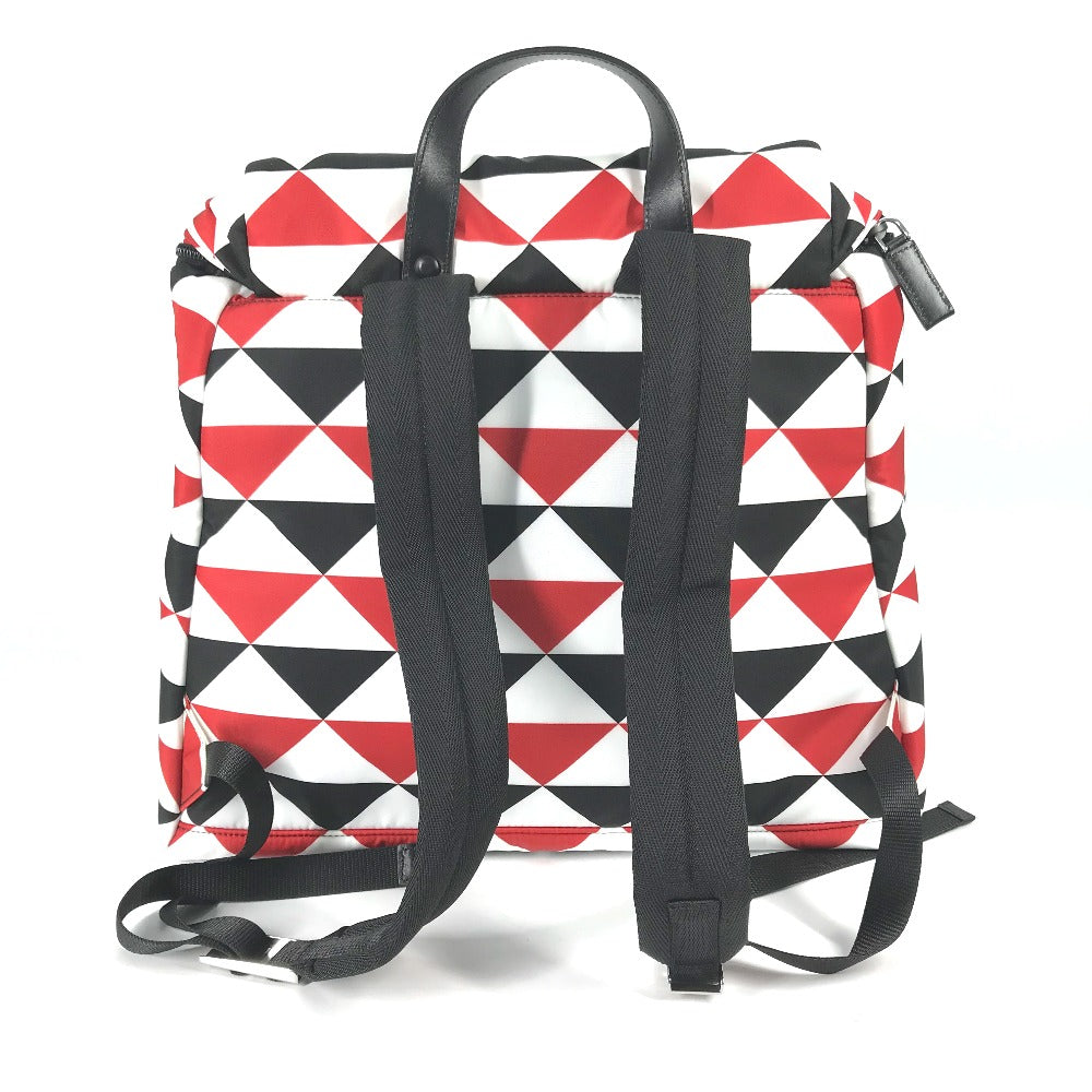 PRADA トライアングルロゴ 三角ロゴ プレート シニョ―プリント バックパック カバン リュックサック ナイロン メンズ レッド