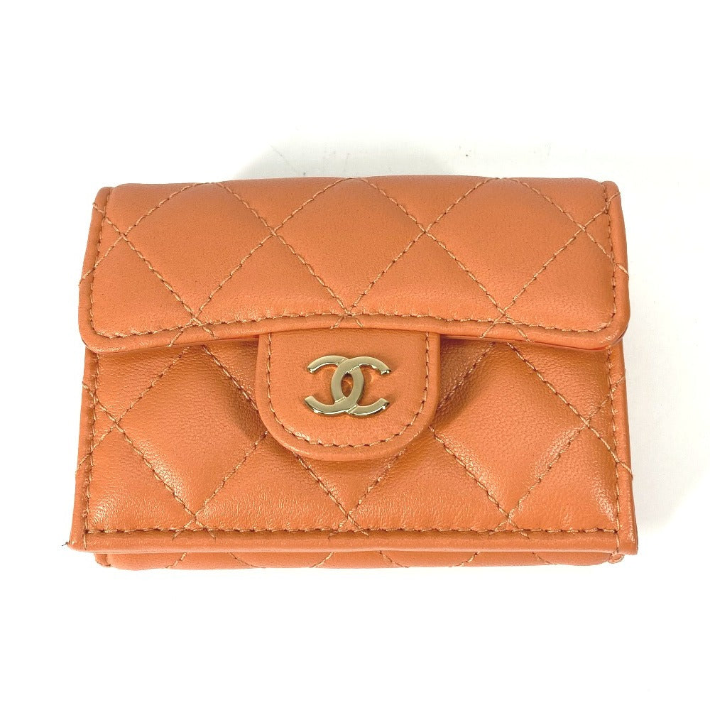 CHANEL AP0230 CC ココマーク マトラッセ キルティング コンパクトウォレット 3つ折り財布 ラムスキン レディース オレンジ