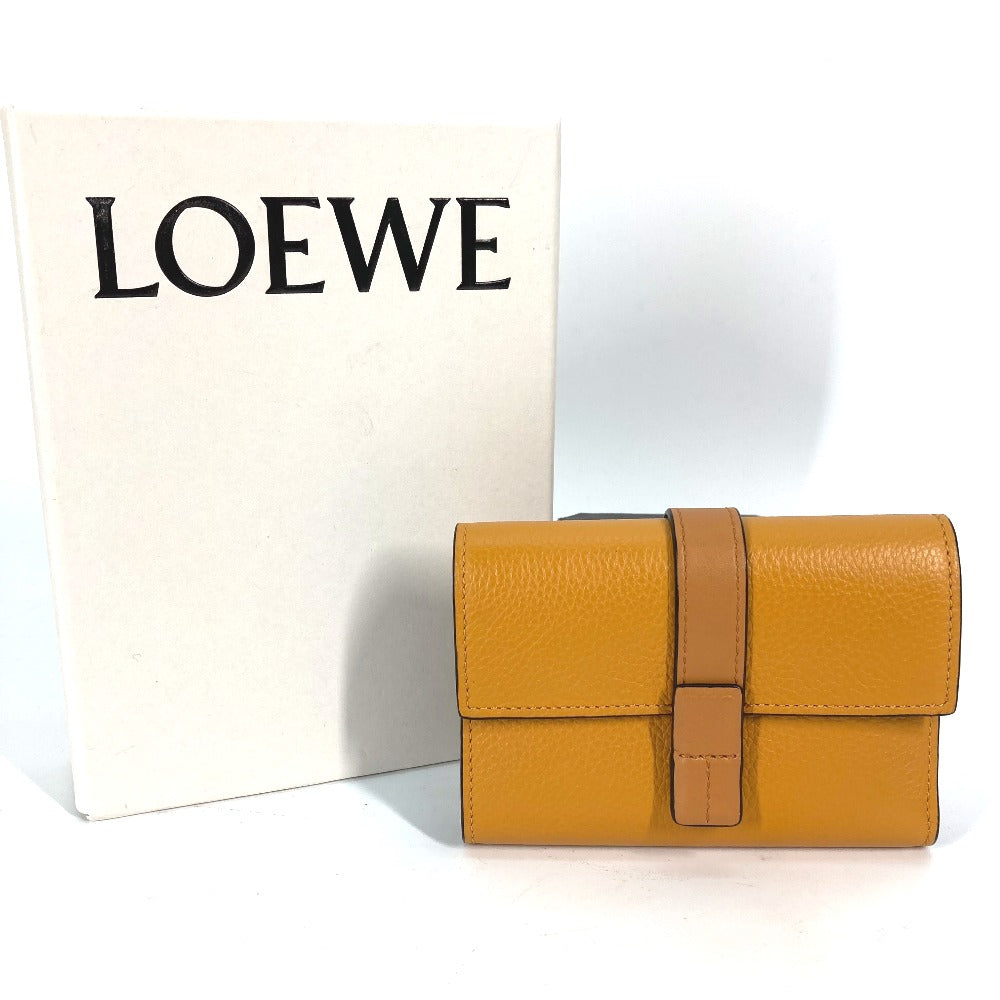 LOEWE コンパクトウォレット アナグラム スモール バーティカルウォレット 3つ折り財布 レザー レディース イエロー