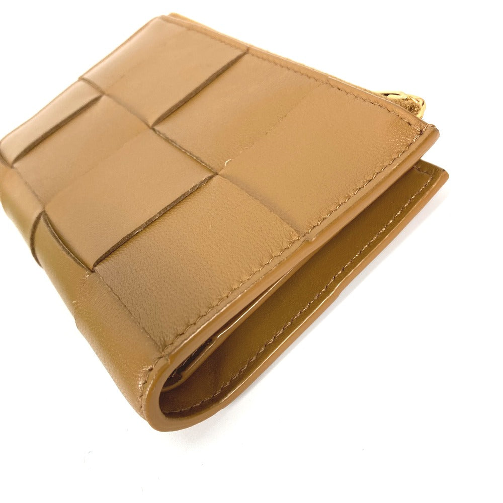 BOTTEGA VENETA 667130 コンパクトウォレット ミディアム カセット 二つ折りファスナーウォレット イントレチャート 2つ折り財布 レザー レディース ベージュ