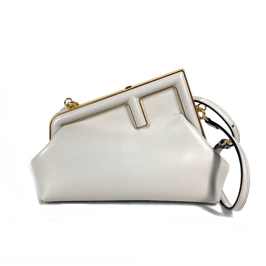 FENDI 8BP129 肩掛け 斜め掛け ポシェット ファースト スモール 2WAY ショルダーバッグ カバン クラッチバッグ レザー レディース ホワイトグレー系