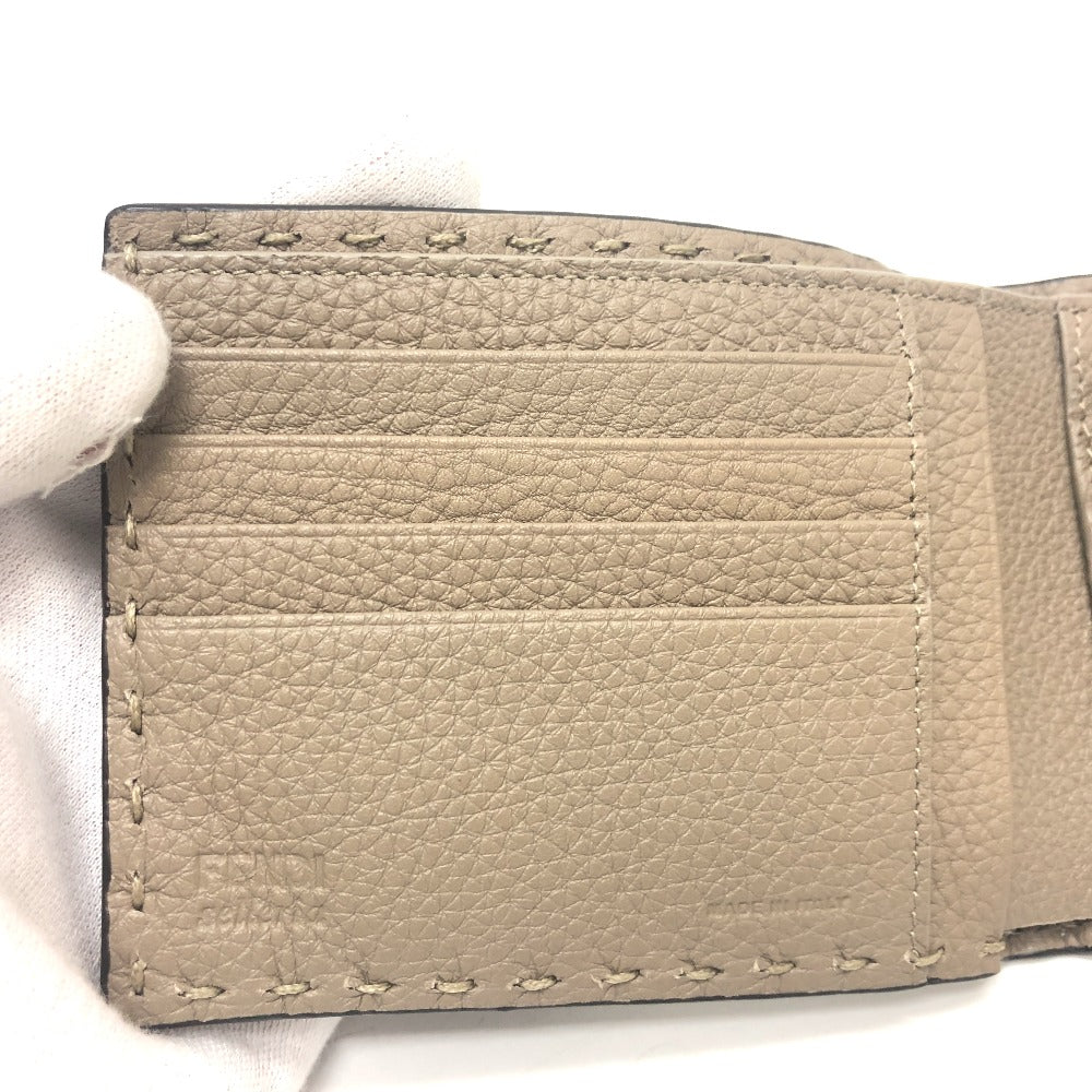 FENDI 7M0194 ステッチ セレリア 2つ折り財布 財布 ウォレット 2つ折り財布 レザー メンズ グレー