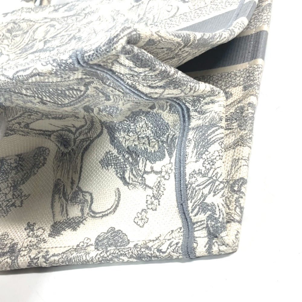 Dior M1286ZTDT_M20I トワルドゥジュイ エンブロイダリー ブックトート ラージ ハンドバッグ トートバッグ キャンバス レディース グレー×オフホワイト - brandshop-reference