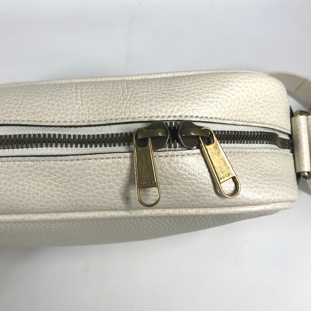 GUCCI 523589 ロゴプリント カバン メッセンジャーバッグ ショルダーバッグ レザー レディース ホワイト