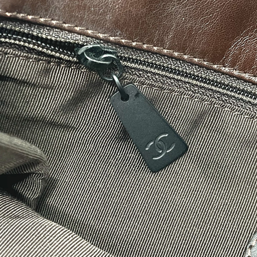 CHANEL ロゴ サコッシュ カバン 斜めがけ ショルダーバッグ ラムスキン ユニセックス ブラウン