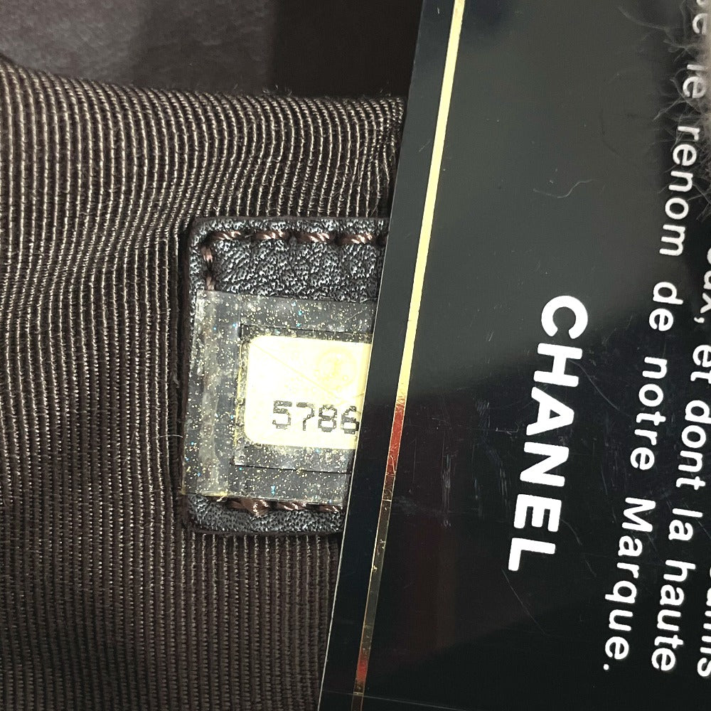 CHANEL ロゴ サコッシュ カバン 斜めがけ ショルダーバッグ ラムスキン ユニセックス ブラウン
