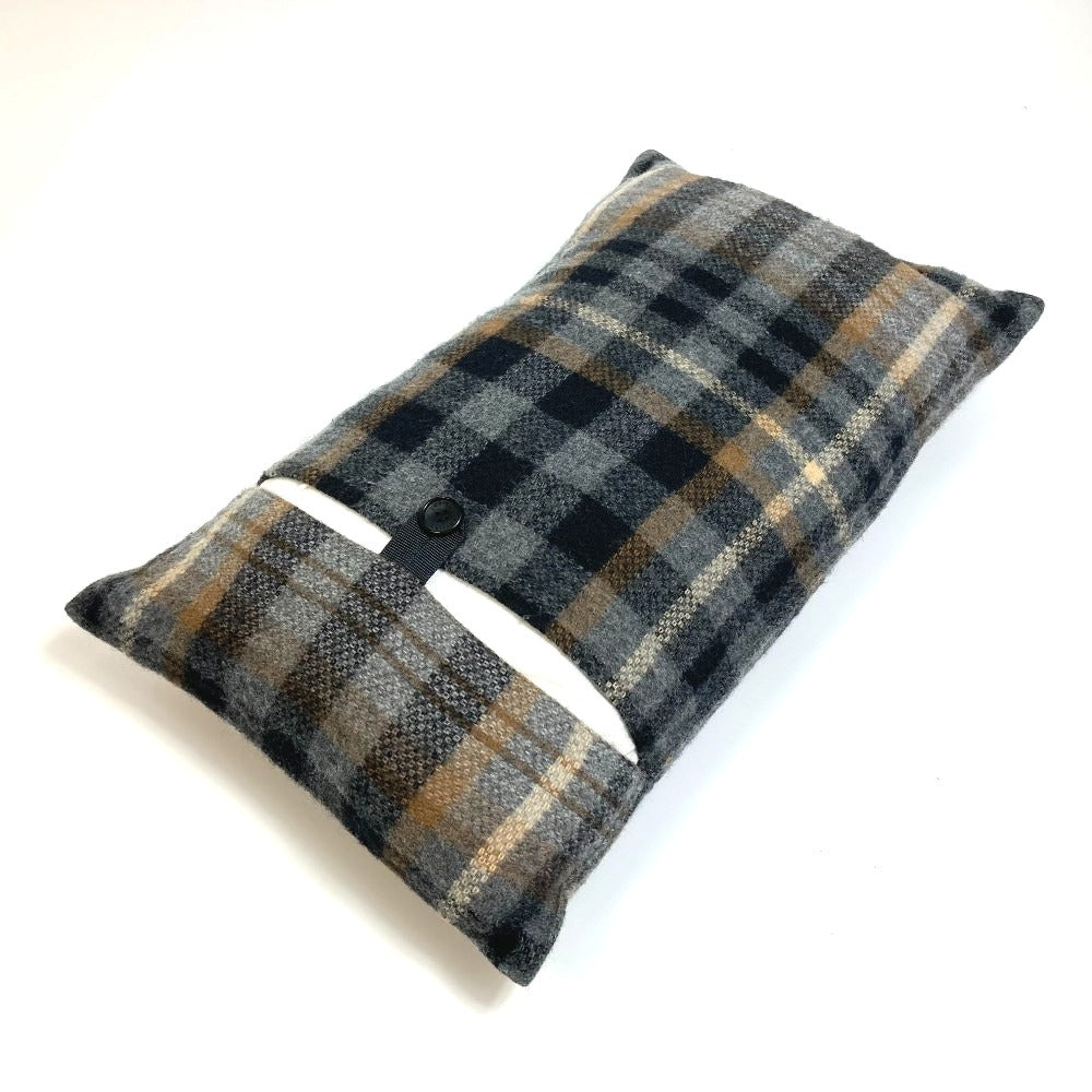 LOUIS VUITTON R99136 Check Eye Mask, Pillow, and Socks 3-Piece Travel Set, Wool Cushion, Unisex, Gray