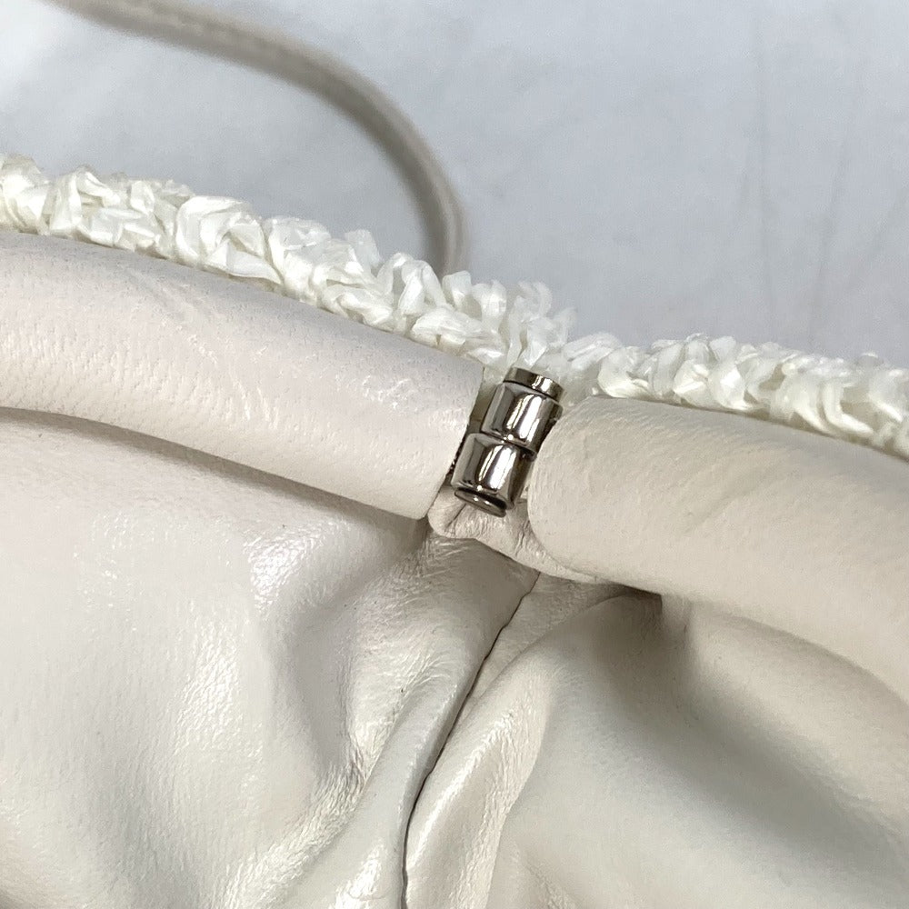 BOTTEGA VENETA 585852 Mini The Pouch, a crossbody bag with a clasp closure, in nylon and leather, white.