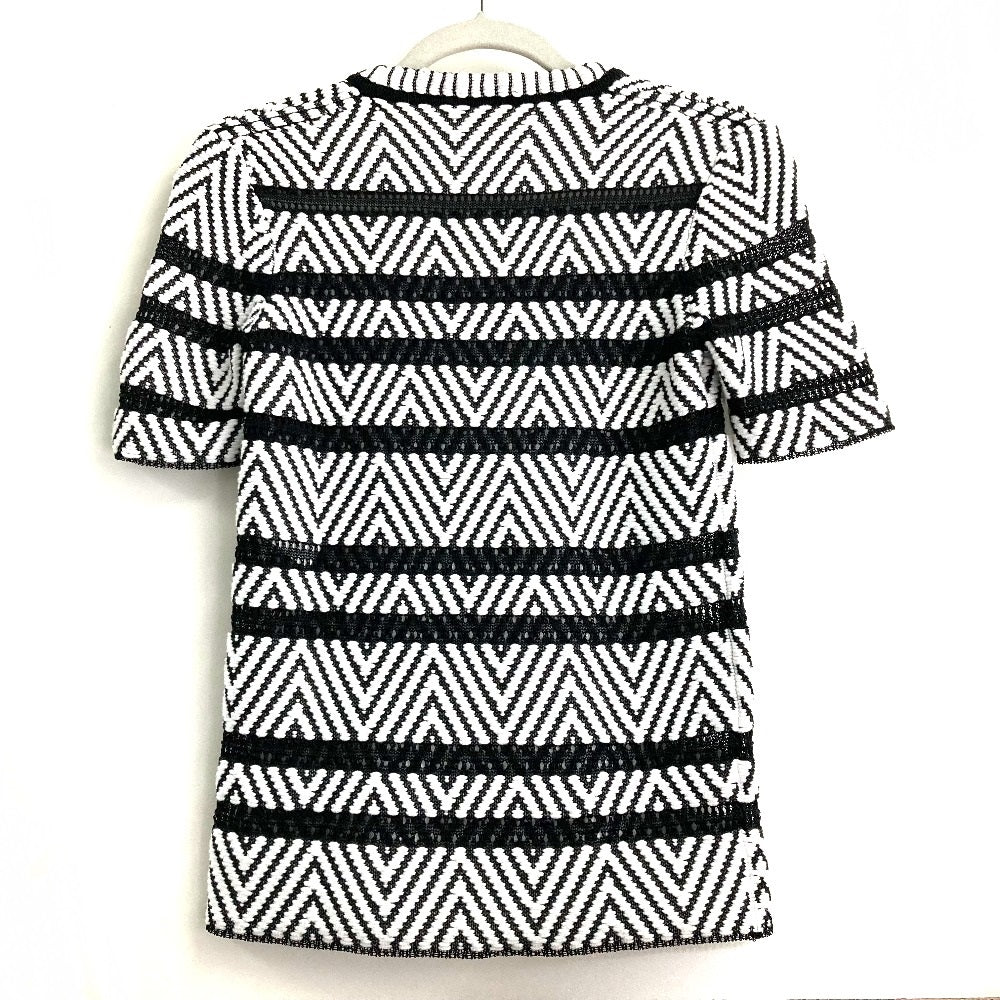 LOUIS VUITTON 1A3XJH Chevron Stitch Jacquard Pullover Top, Cotton Knit, Women's, White/Black