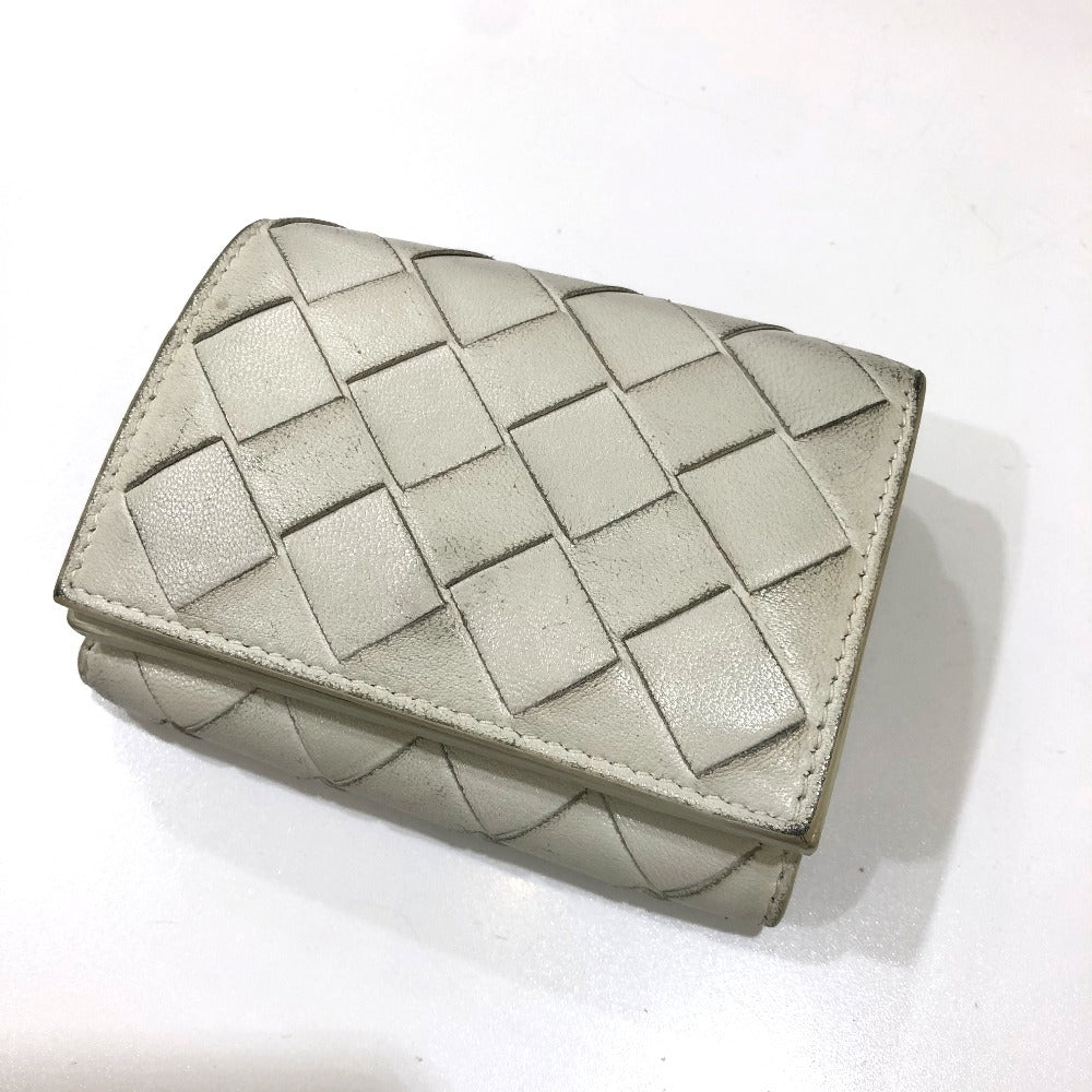 BOTTEGA VENETA Intrecciato Compact Wallet Tiny Tri-fold Leather Wallet Women's White