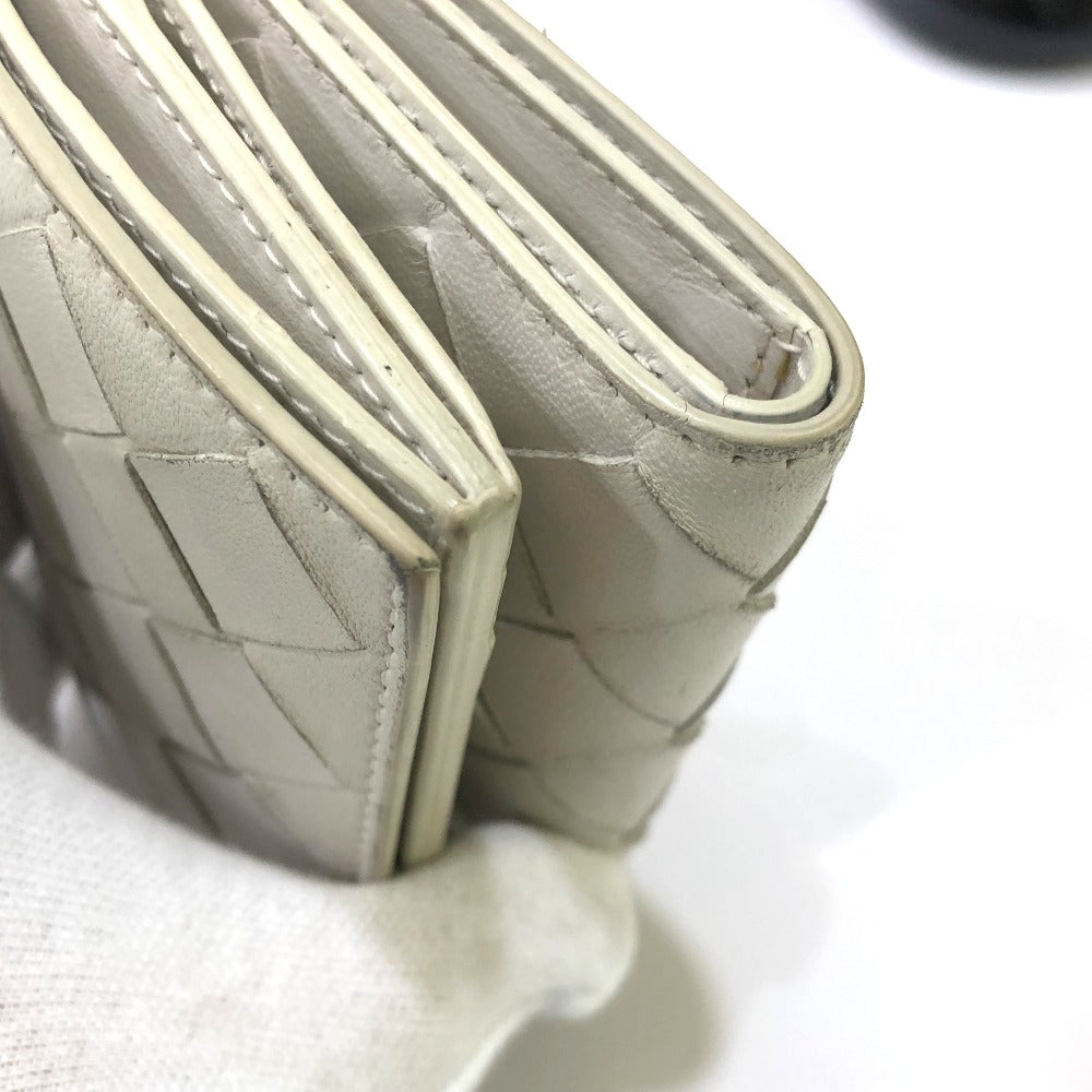BOTTEGA VENETA Intrecciato Compact Wallet Tiny Tri-fold Leather Wallet Women's White