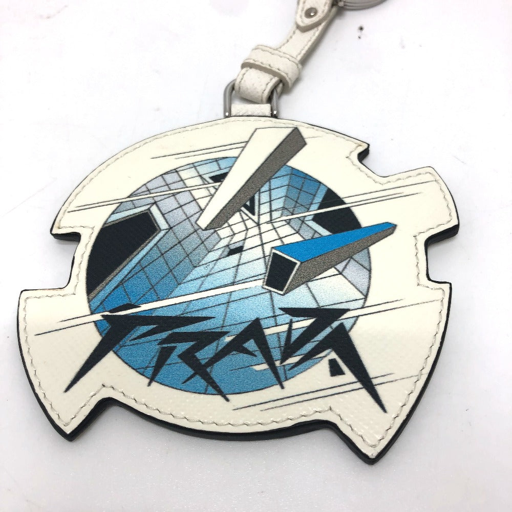 PRADA 2TL296 鍵/キーリング チャーム ファッション小物 キーホルダー サフィアーノレザ－ レディース ホワイト
