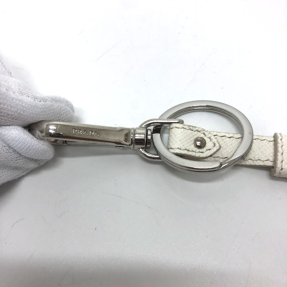 PRADA 2TL296 鍵/キーリング チャーム ファッション小物 キーホルダー サフィアーノレザ－ レディース ホワイト