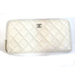 CHANEL A50097 Matelasse CC Coco Mark Round Zip Quilted Wallet Long Wallet Caviar Leather Women's White