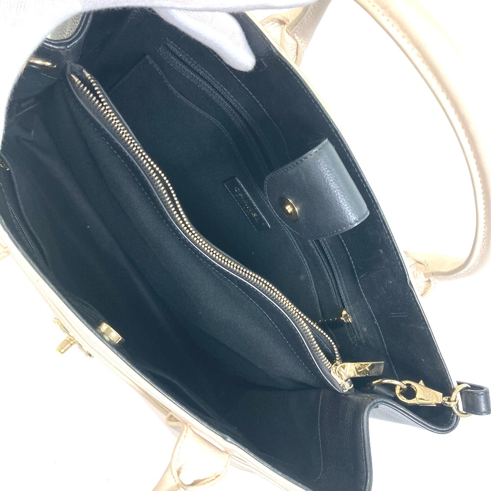 CHANEL CC ココマーク バイカラー ネオエグゼクティブ 2WAY ショルダーバッグ 斜め掛け ハンドバッグ レザー レディース ベージュ
