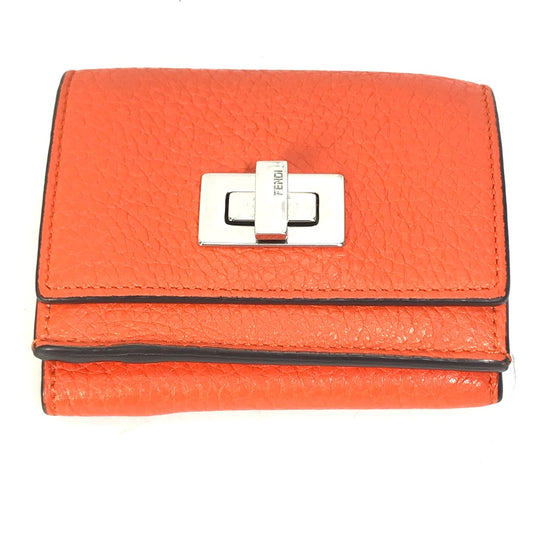 FENDI 8M0426 ピーカブー ウォレット 3つ折り財布 レザー レディース オレンジ