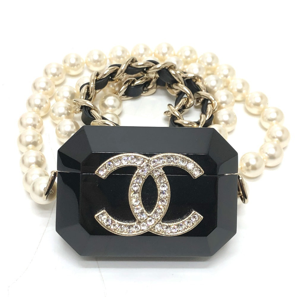 CHANEL AB6425 CC Coco Mark AirPods Pro Case, Apple Pearl Shoulder Bag, P21A Earphone Case, Plastic, Women's, Black
