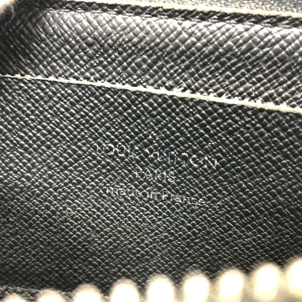 LOUIS VUITTON M63375 Taiga Porte Monnaie Jour Coin Purse in Taiga Leather, Men's, Black