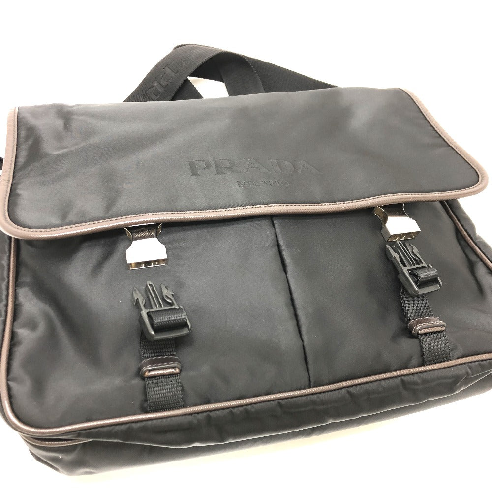 PRADA VA0793 フラップ ロゴ メッセンジャーバッグ カバン 斜め掛けバック ショルダーバッグ ナイロン メンズ ブラック