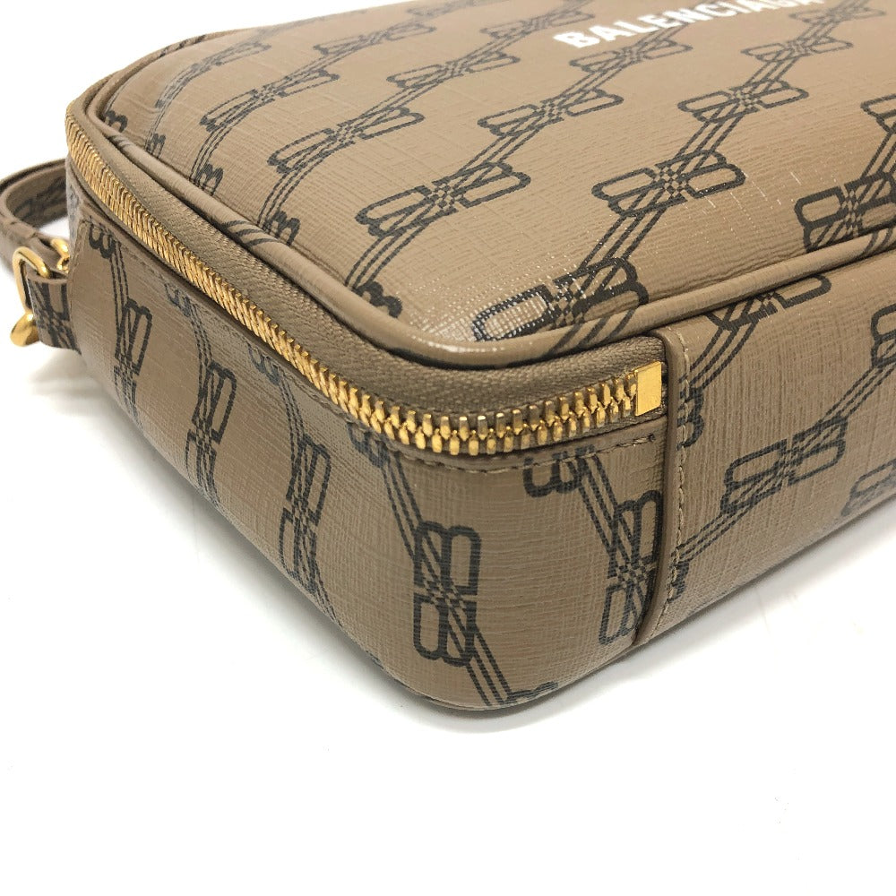 BALENCIAGA 644432 ロゴ エブリデイ ポシェット カバン セカンドバッグ クラッチバッグ レザー レディース ブラウン