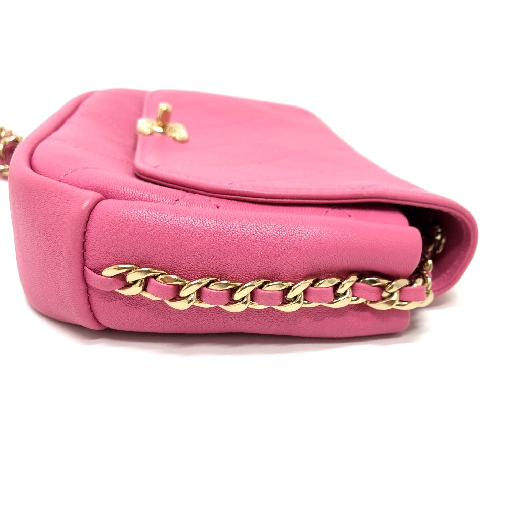CHANEL AS0138 CC ココマーク エッジチェーン 斜め掛け バッグ カバン チェーンバッグ ショルダーバッグ カーフスキン レディース ピンク