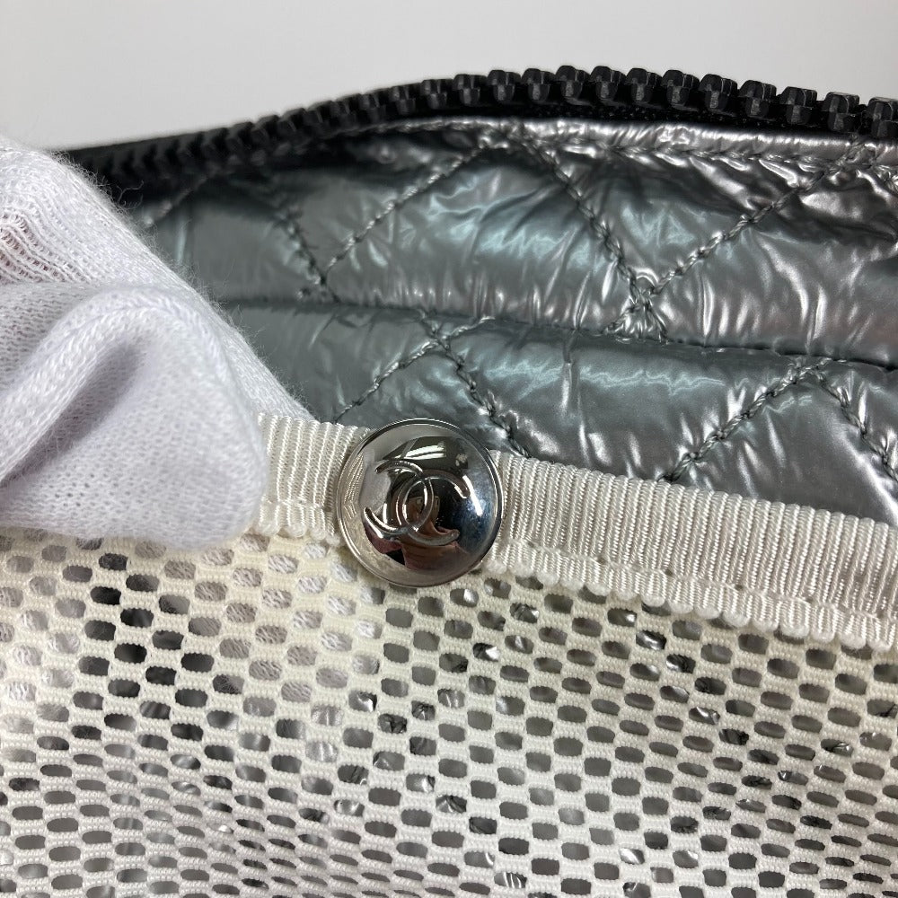 CHANEL チェック CC ココマーク カバン 肩掛け ハンドバッグ ショルダーバッグ キャンバス レディース ホワイト
