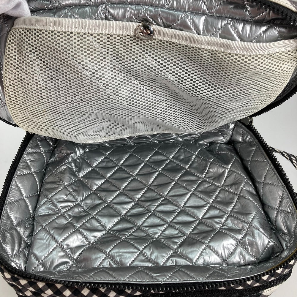 CHANEL チェック CC ココマーク カバン 肩掛け ハンドバッグ ショルダーバッグ キャンバス レディース ホワイト