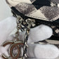 CHANEL チェック CC ココマーク カバン 肩掛け ハンドバッグ ショルダーバッグ キャンバス レディース ホワイト