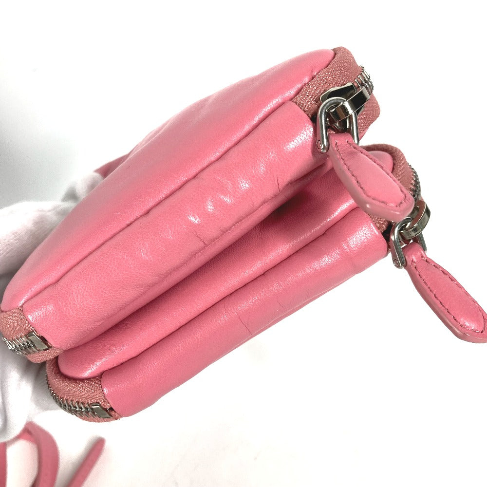 PRADA チェーン ダブルトライアングル 三角ロゴ プレート 斜め掛け 3WAY ポシェット ポーチ ショルダーバッグ レザー レディース ピンク