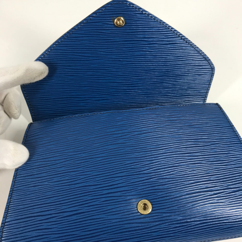 LOUIS VUITTON M52635 Epi Leather Art Deco Pouch/Clutch Bag in Toledo Blue