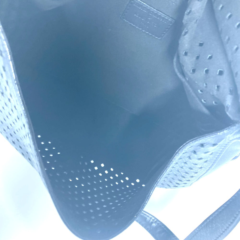 LOUIS VUITTON M94072 ペルフォ フローレソミュール 30 斜め掛け カバン パンチング ショルダーバッグ カーフレザー レディース ノワール ブラック