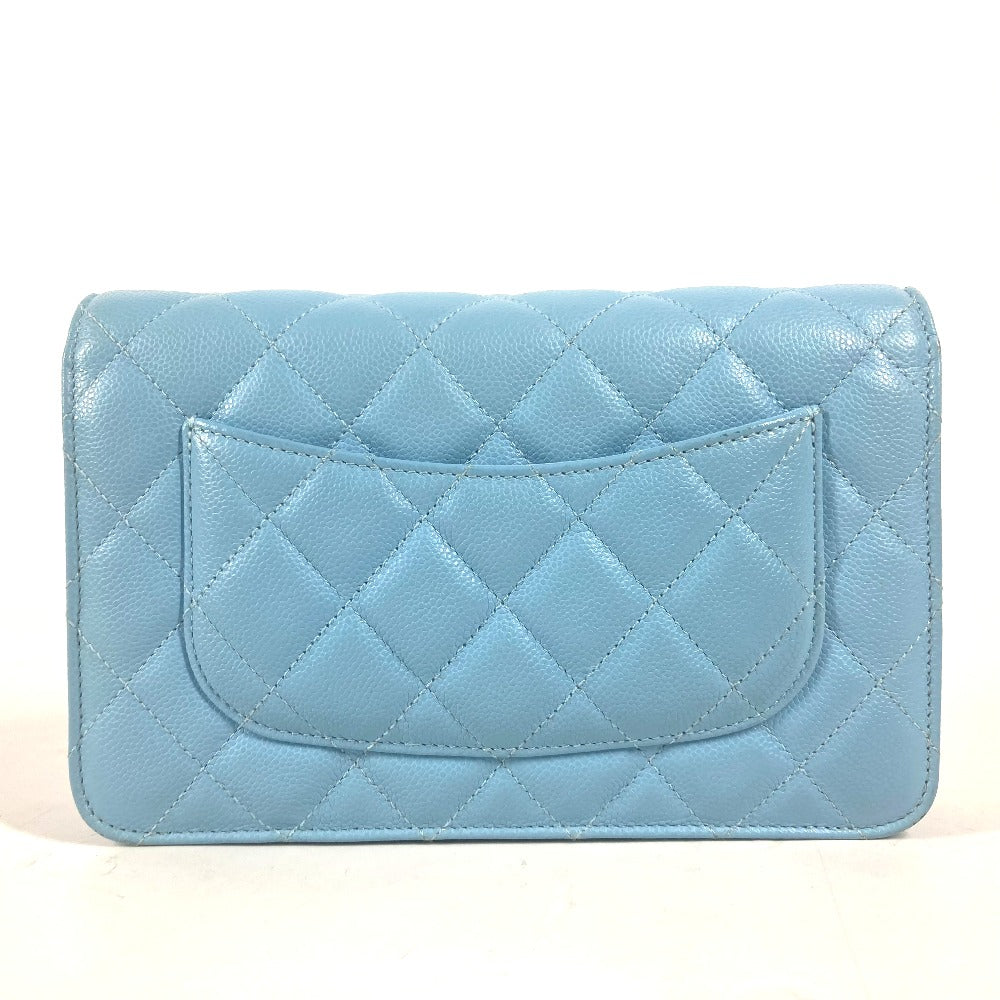 CHANEL AP0250 CCココマーク マトラッセ タイムレスクラシック チェーンウォレット カバン 長財布 チェーンバッグ 斜め掛け ショルダーバッグ キャビアスキン レディース ライトブルー