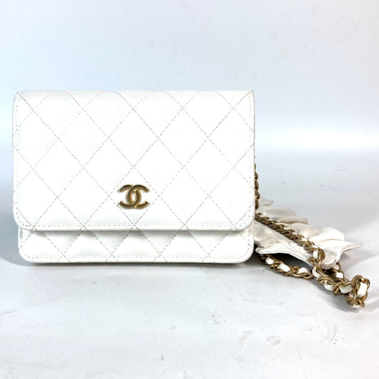 CHANEL Crossbody bag CC CC Mark Frill Chain Wallet Shoulder Bag Long Wallet Leather White/GoldHardware Used