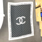 CHANEL 大判 ロゴ ポーチ付き インテリア ひざかけ ブランケット ウール レディース ブラック