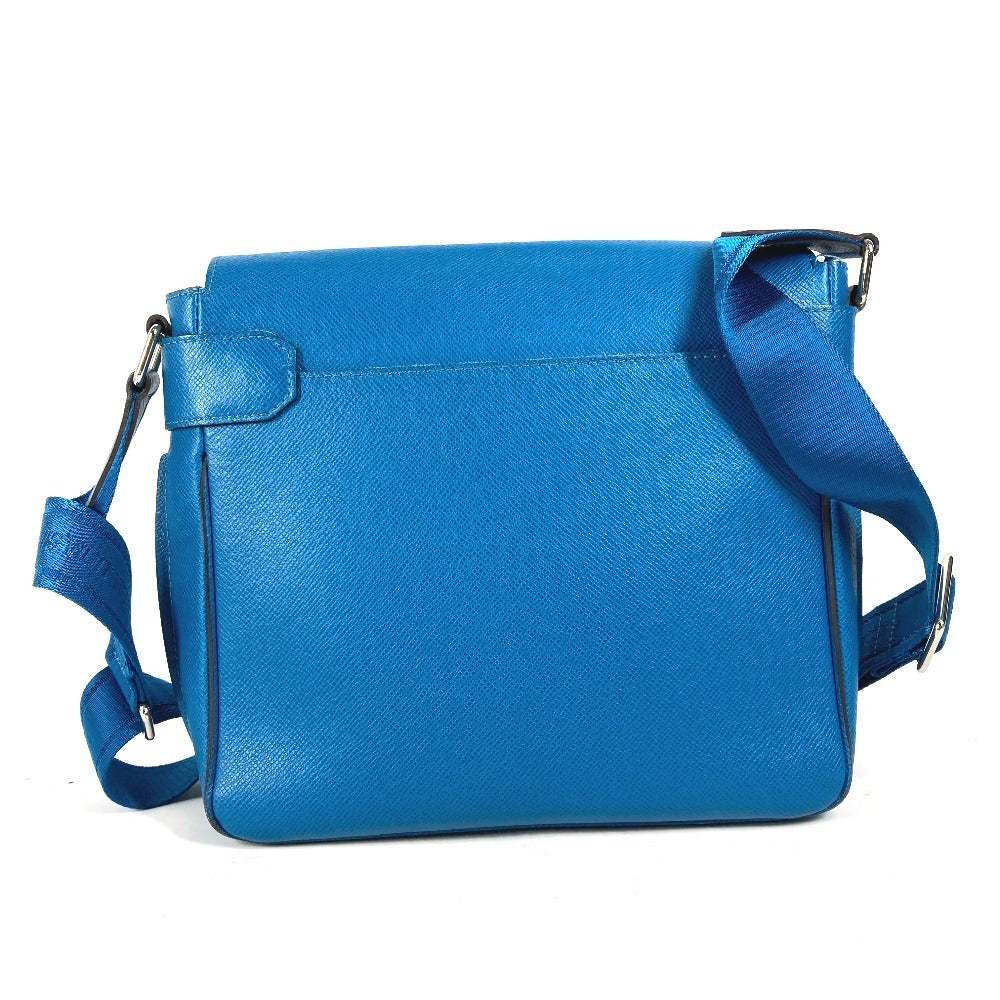 LOUIS VUITTON M32823 タイガ ロマンPM フラップ 斜め掛け メッセンジャーバッグ カバン ショルダーバッグ タイガレザー ユニセックス ブルー