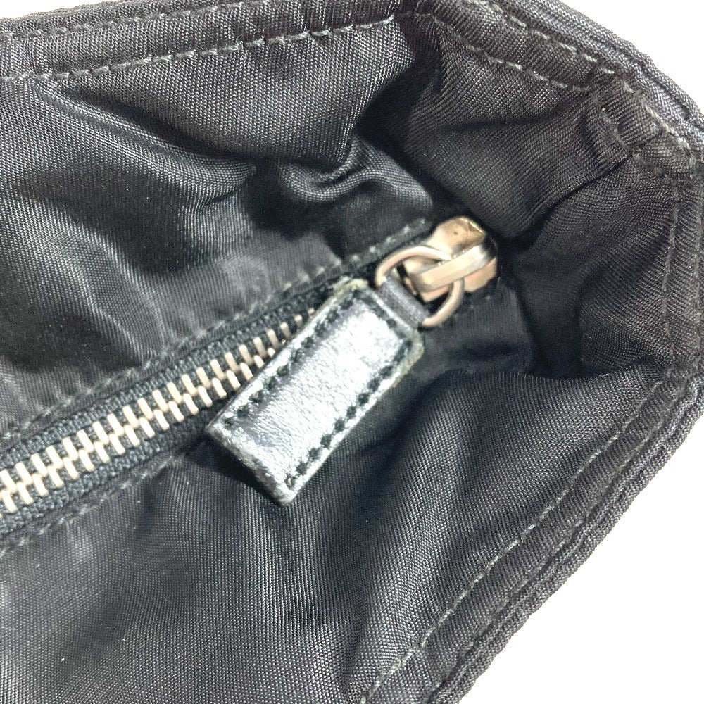 PRADA トライアングルロゴ 三角ロゴ プレート カバン 肩掛け トートバッグ ショルダーバッグ ナイロン ユニセックス ブラック