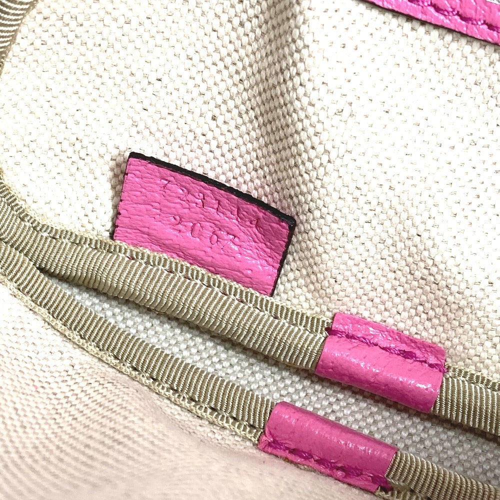 GUCCI Palace GG Supreme logo wallet with zip-around closure, coin purse, and multi-purpose pouch in GG Supreme canvas. Unisex, pink. 723144
