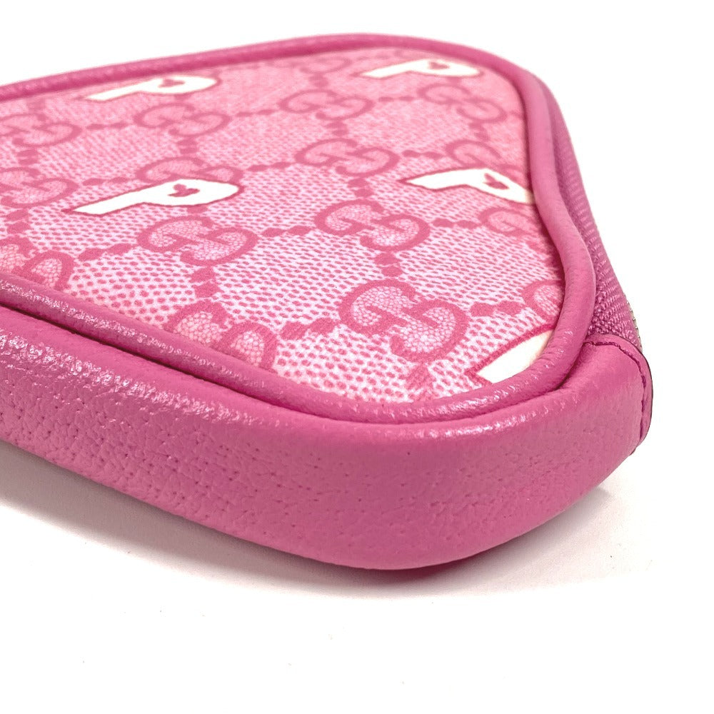 GUCCI Palace GG Supreme logo wallet with zip-around closure, coin purse, and multi-purpose pouch in GG Supreme canvas. Unisex, pink. 723144