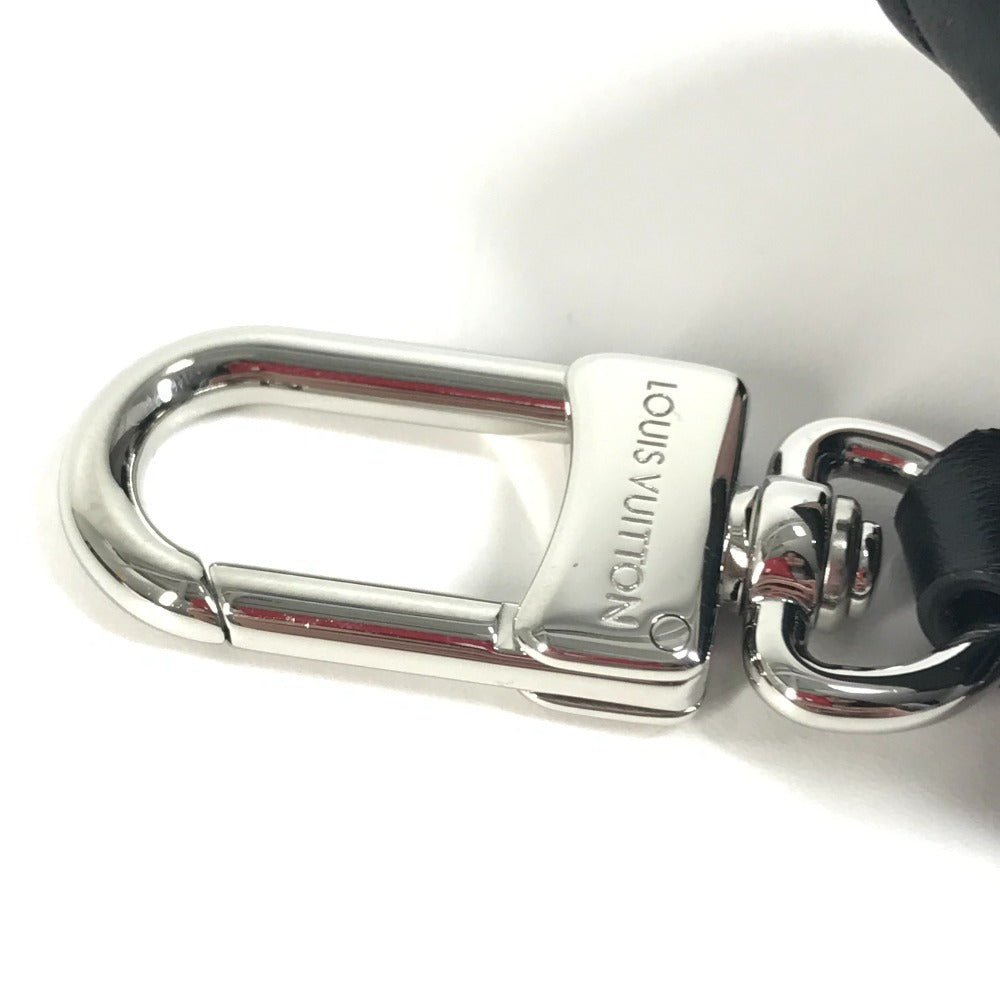 LOUIS VUITTON M02273 Monogram LV Dog Bag Charm. Wallet, pouch, keychain, bag charm, coin purse. Monogram canvas, unisex, blanc white.