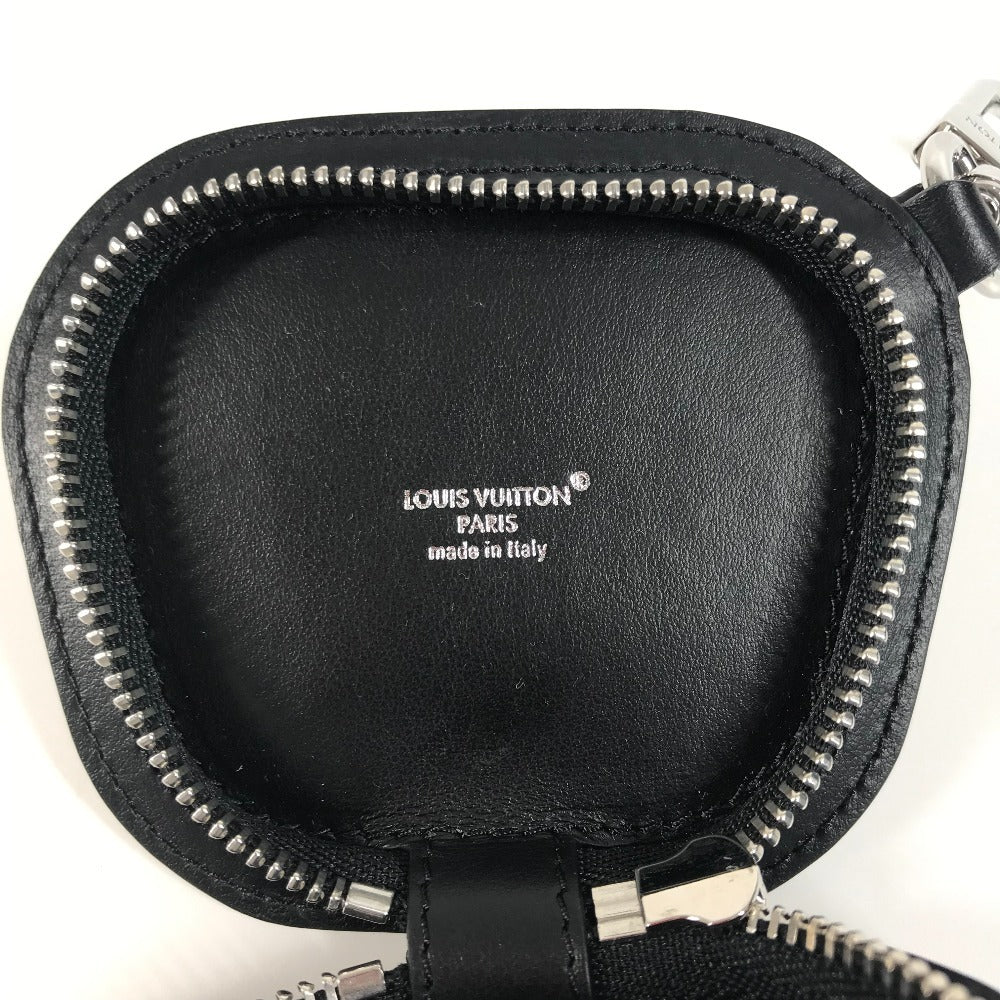 LOUIS VUITTON M02273 Monogram LV Dog Bag Charm. Wallet, pouch, keychain, bag charm, coin purse. Monogram canvas, unisex, blanc white.