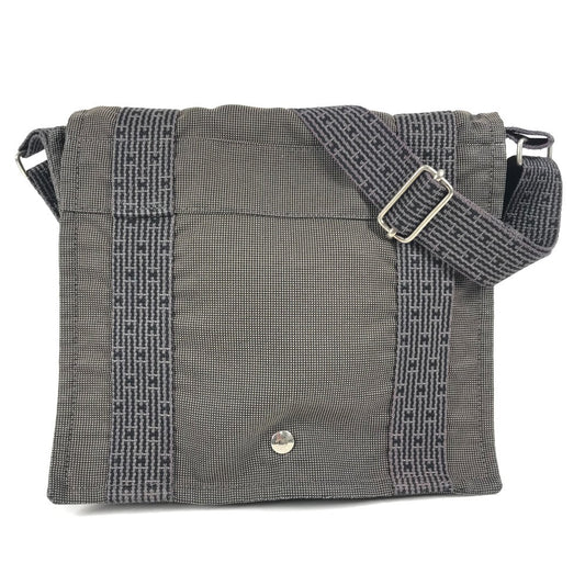 HERMES エールライン バサスPM バサス PM カバン 斜め掛け メッセンジャーバッグ ショルダーバッグ ポリアミド ユニセックス グレー