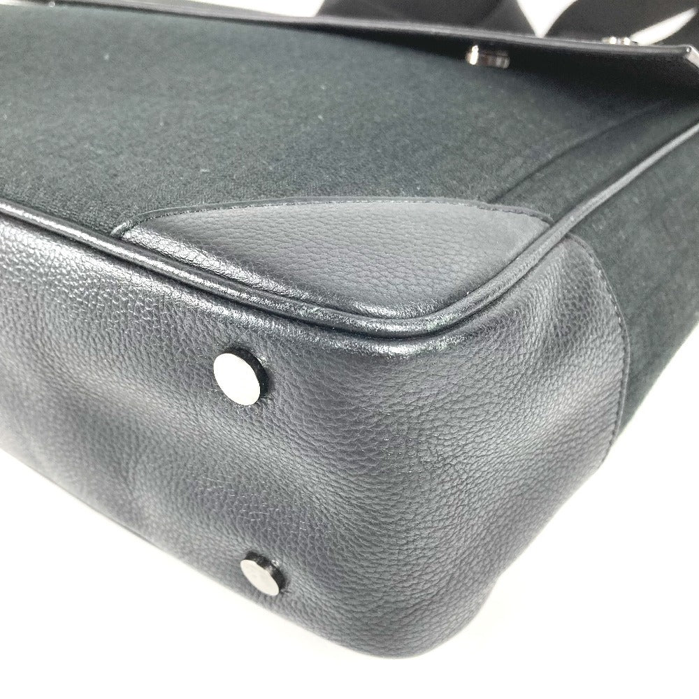 GIVENCHY ロゴ 総柄 カバン 斜め掛け フラップ メッセンジャーバッグ ショルダーバッグ レザー/キャンバス ユニセックス ブラック