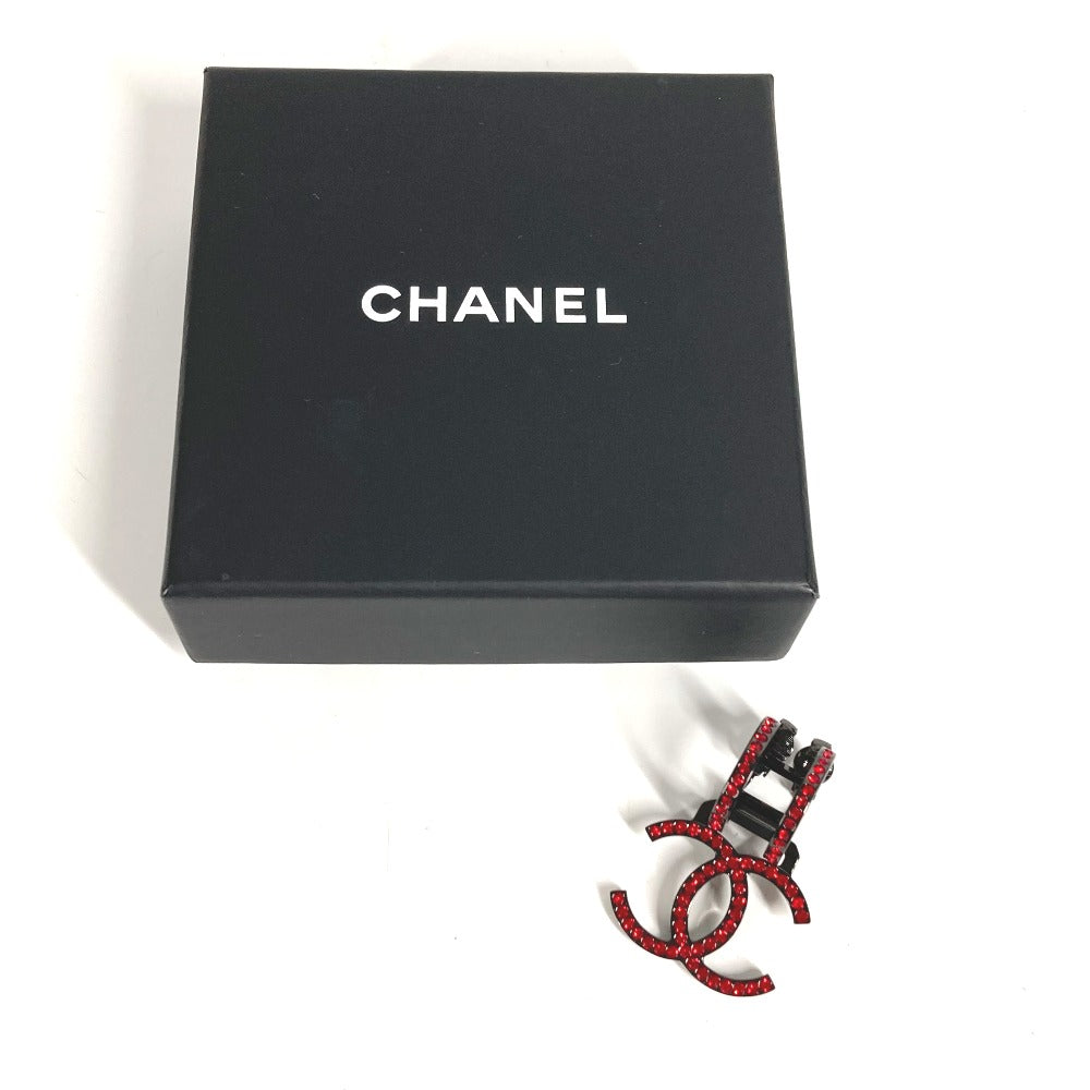 CHANEL B17S クリスタル ココマーク スイング ラインストーン 片方 片耳 CC ココマーク ロゴ イヤリング メタル レディース レッド